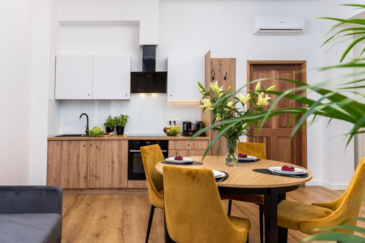 Beautiful Cracow Apartments By Cozyplace Cracóvia Exterior foto