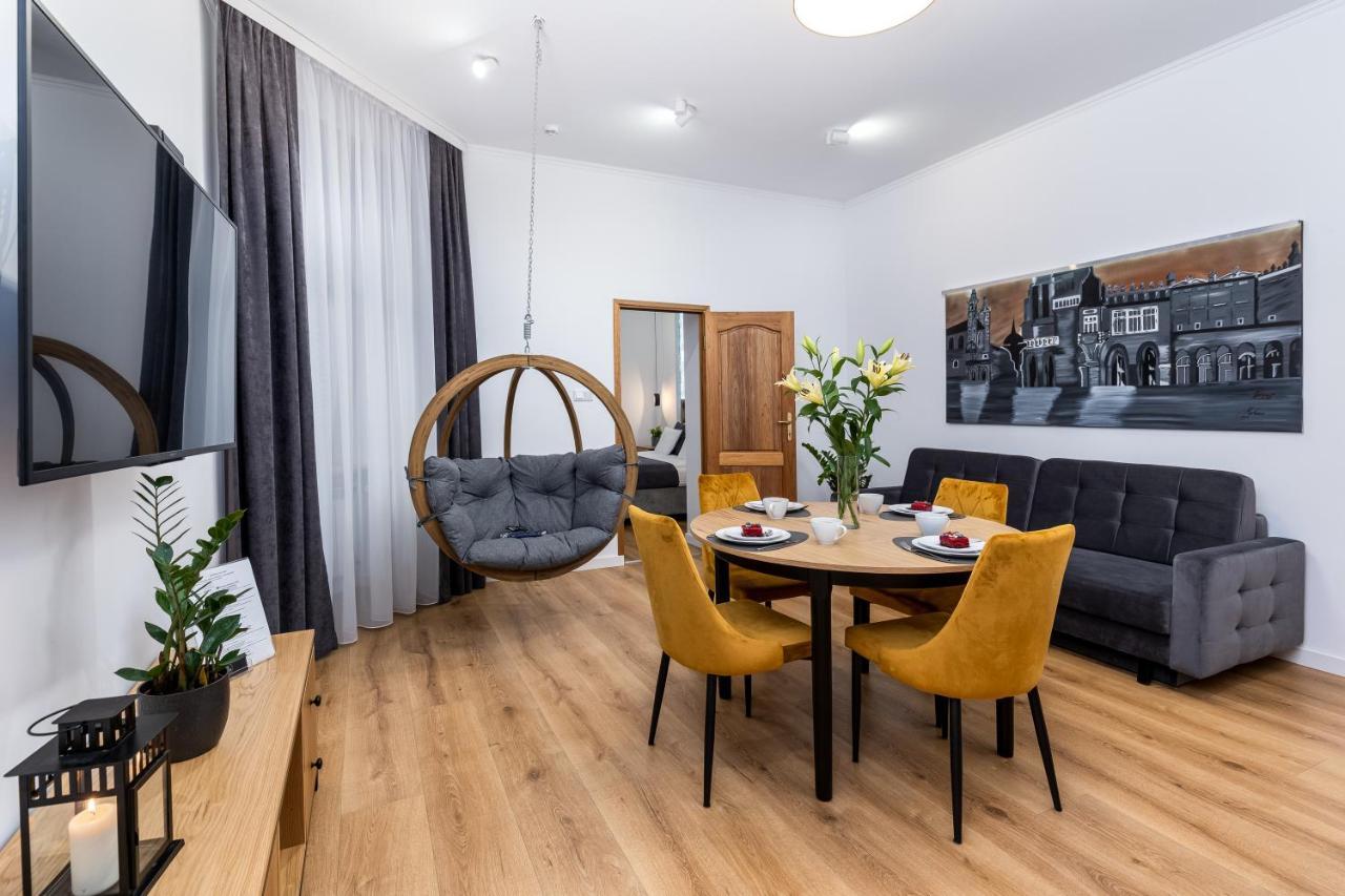 Beautiful Cracow Apartments By Cozyplace Cracóvia Exterior foto